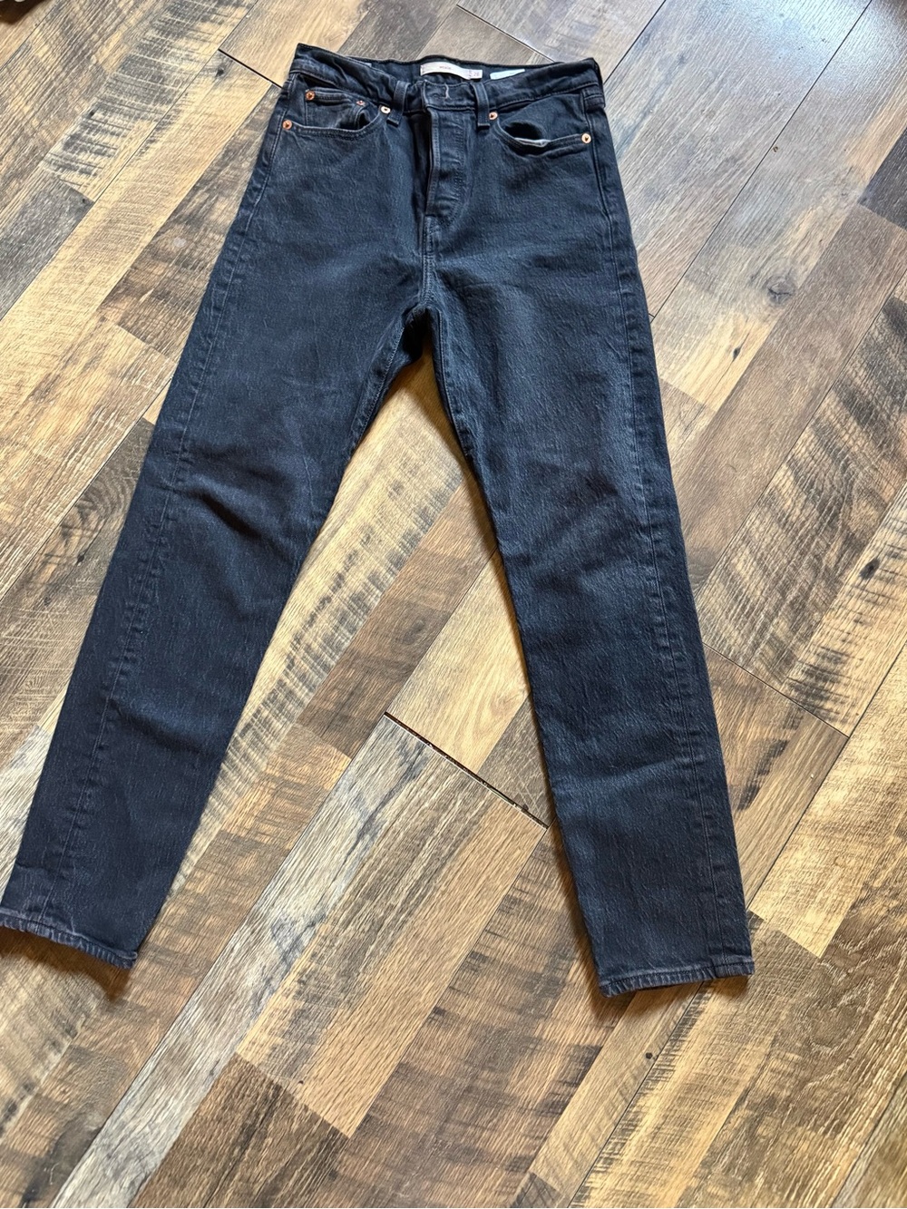 Levis Wedgie Jeans — Classic Clean Finish